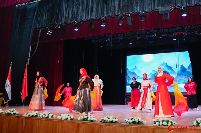 新春慶典活動(dòng)現(xiàn)場(chǎng)。人民網(wǎng) 塔里克·易卜拉欣攝