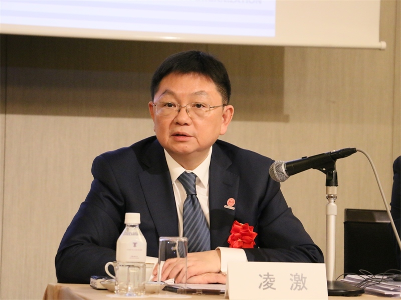 商務(wù)部副部長兼國際貿(mào)易談判副代表凌激致辭。人民網(wǎng) 許可攝