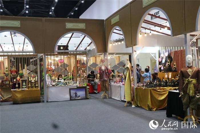 會議中心內(nèi)部展區(qū)。朱瀟逸攝