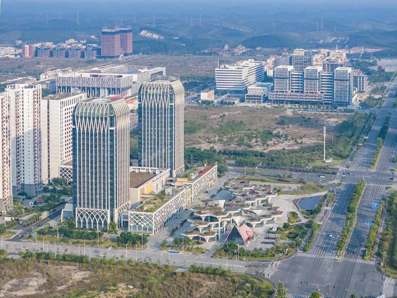 2023年11月，廣西欽州，航拍中國—馬來西亞欽州產(chǎn)業(yè)園區(qū)。