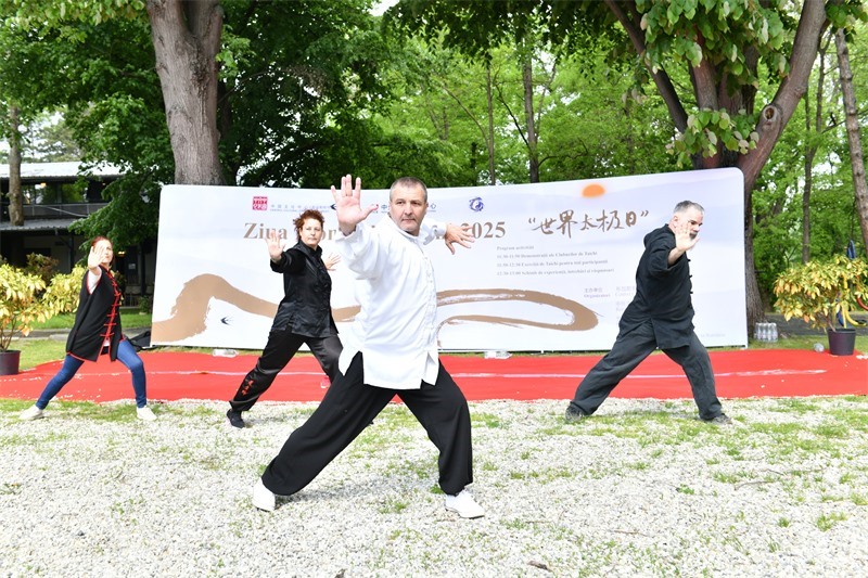 活動(dòng)現(xiàn)場(chǎng)。傅永山攝影。