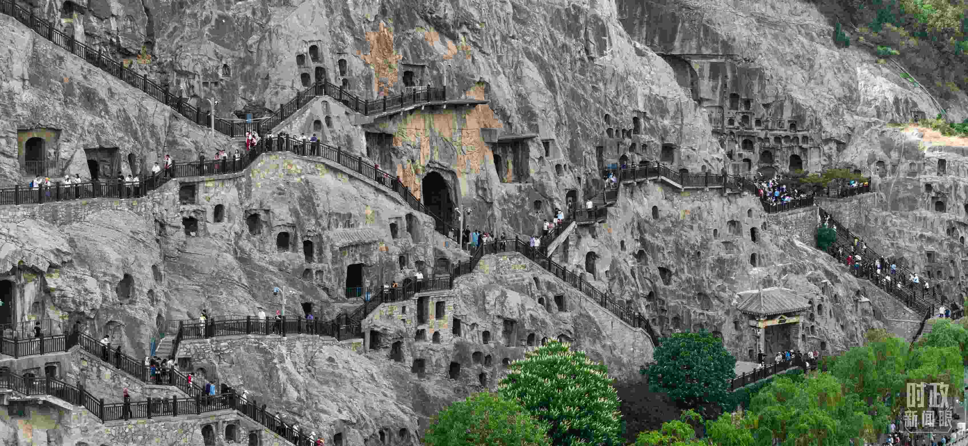 △龍門石窟。（總臺國廣記者李晉拍攝）