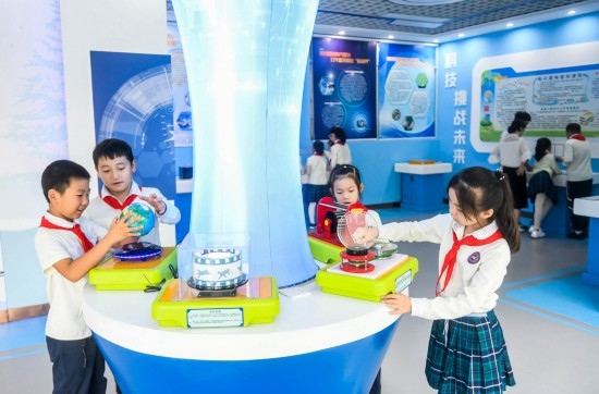 重慶高新區(qū)科學(xué)課堂。